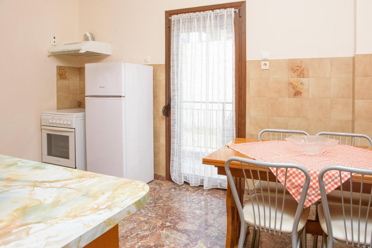 Dili Apartments Jeriszósz Kültér fotó