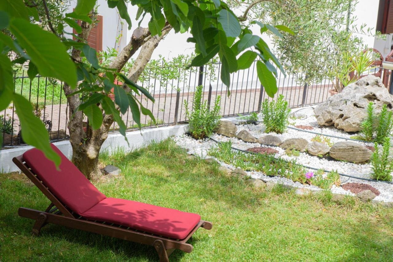 Dili Apartments Jeriszósz Kültér fotó