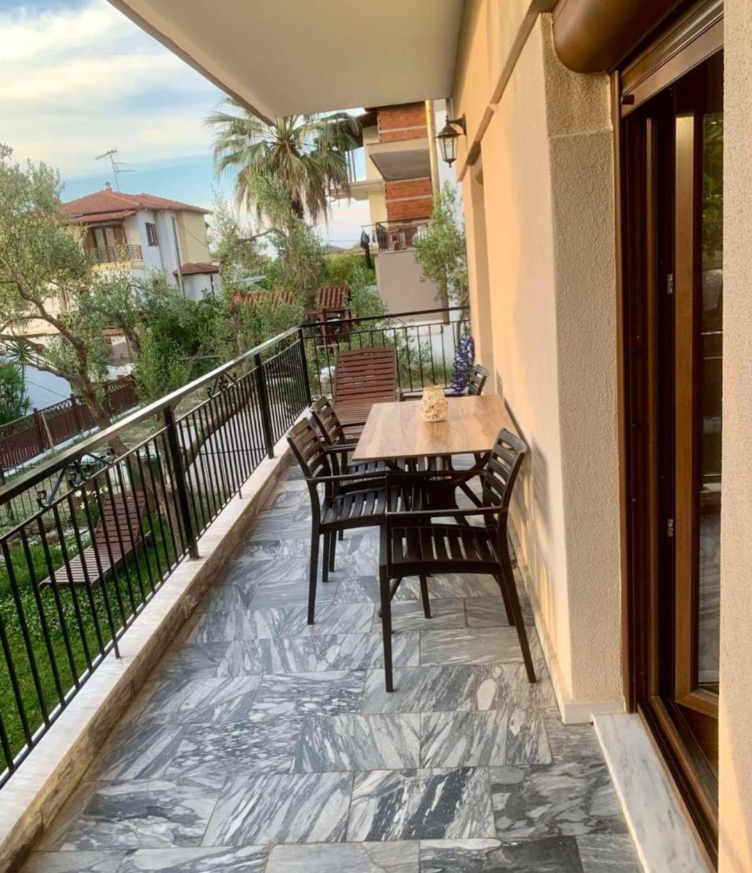 Dili Apartments Jeriszósz Kültér fotó